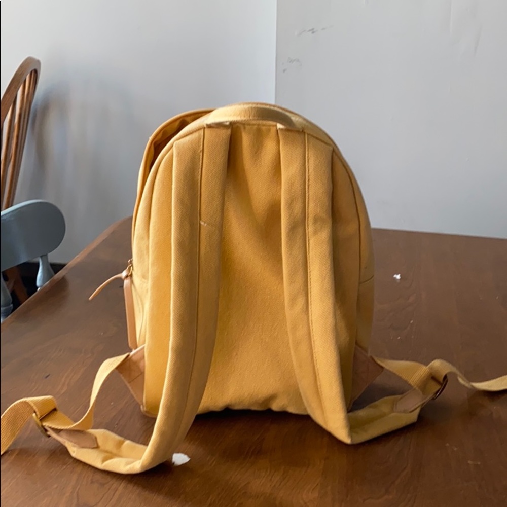 Mini Yellow Backpack - Picture 3 of 3